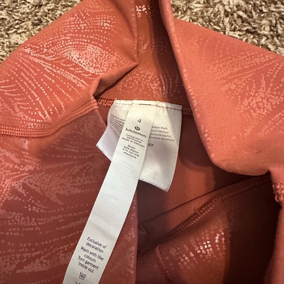 lululemon leggings - Picture 4 of 4